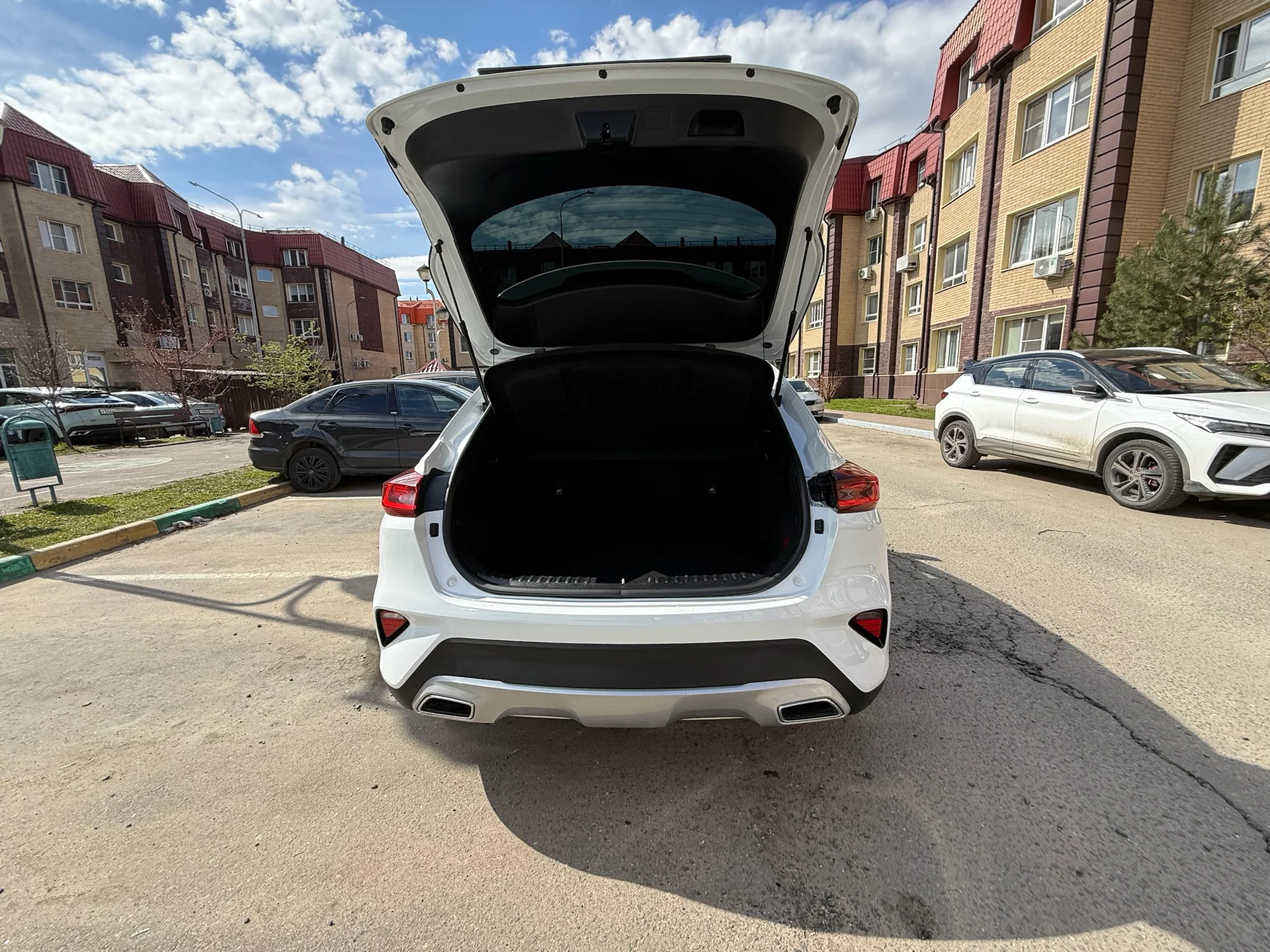 Kia XCeed - миниатюра 10