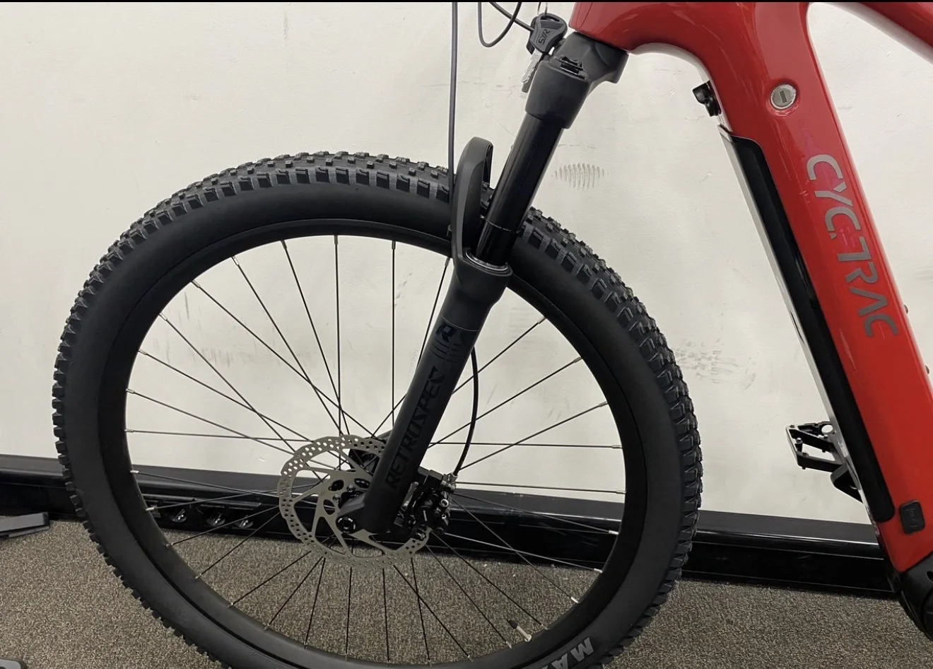 Cyctrac EM8 карбоновый электровелосипед 500w - миниатюра 5
