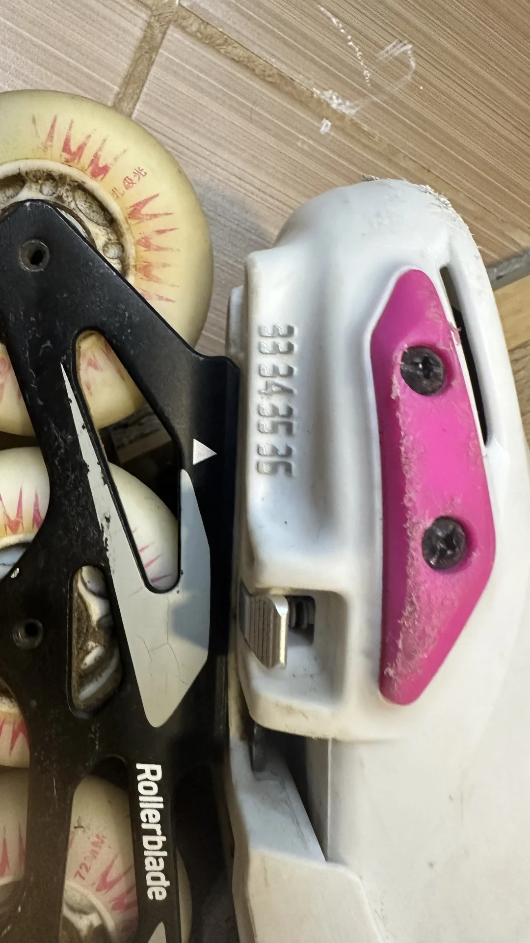 Роликовые коньки Rollerblade раздвижные 33-36 - миниатюра 5