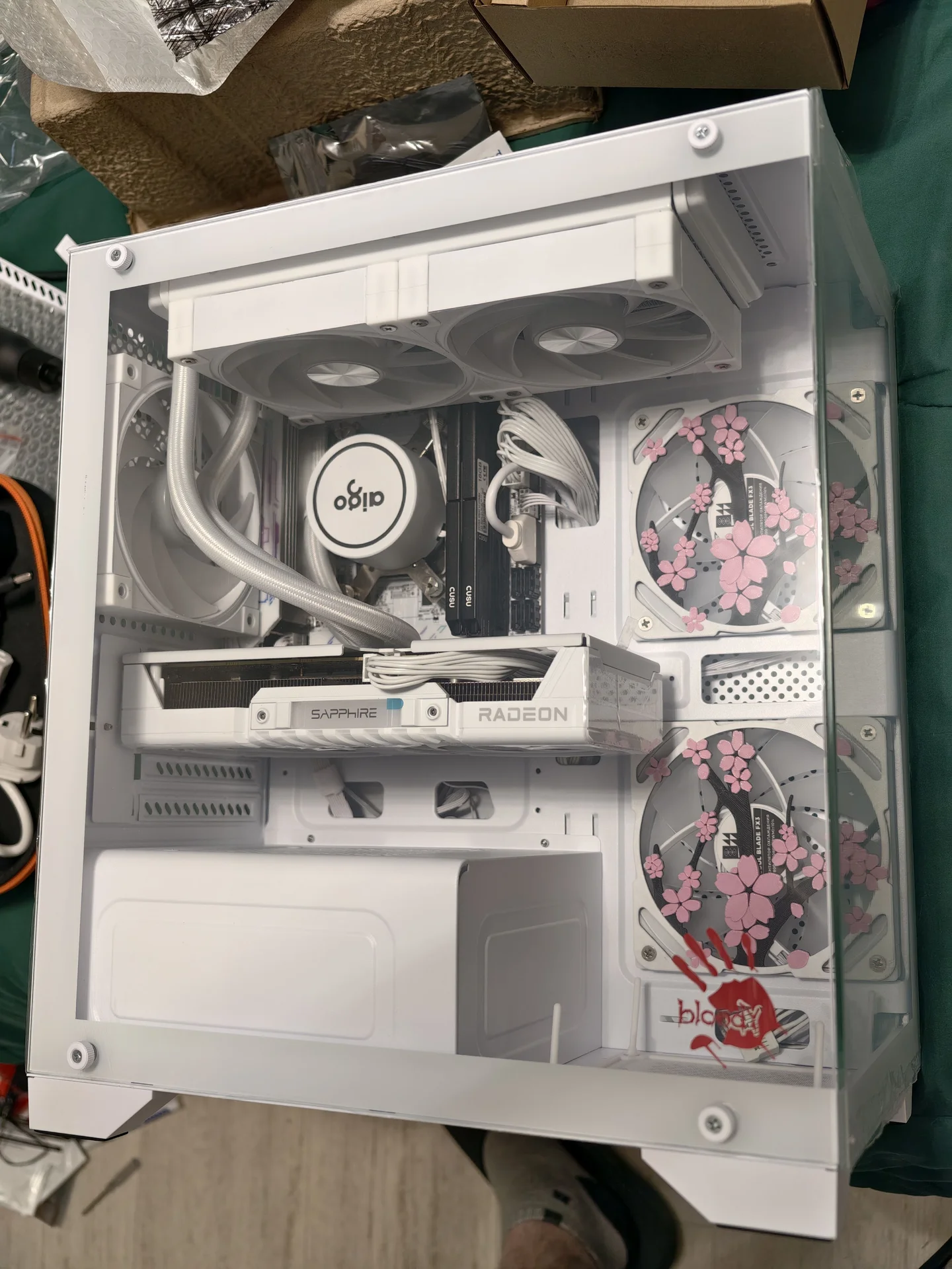 Белая сборка 7845HX, DDR5 16gb, rx9060xt 16gb - миниатюра 6