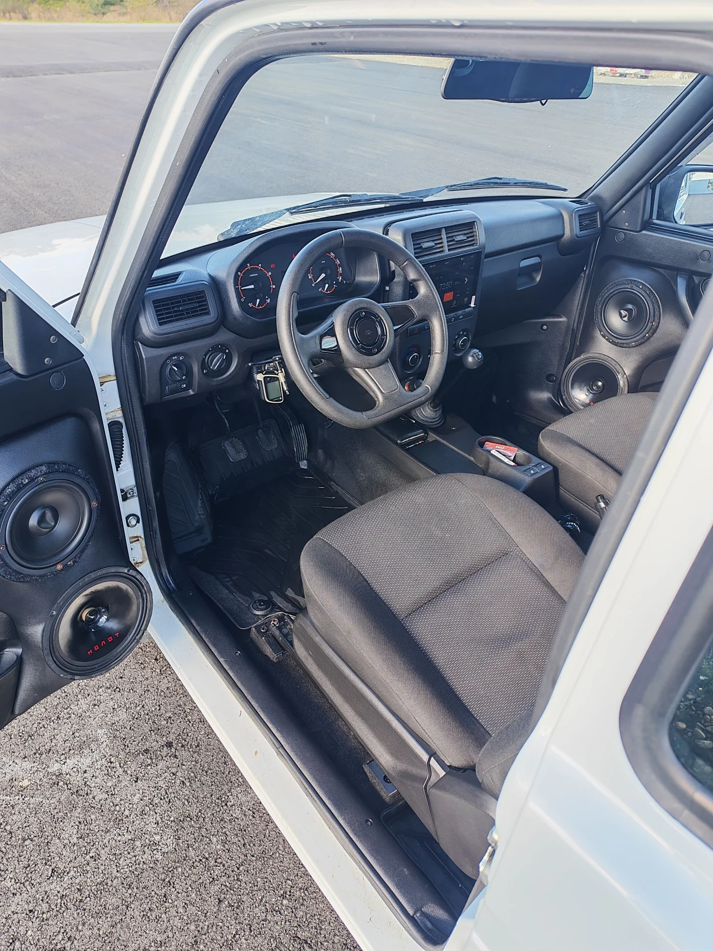 Lada niva legend 2026 - миниатюра 6