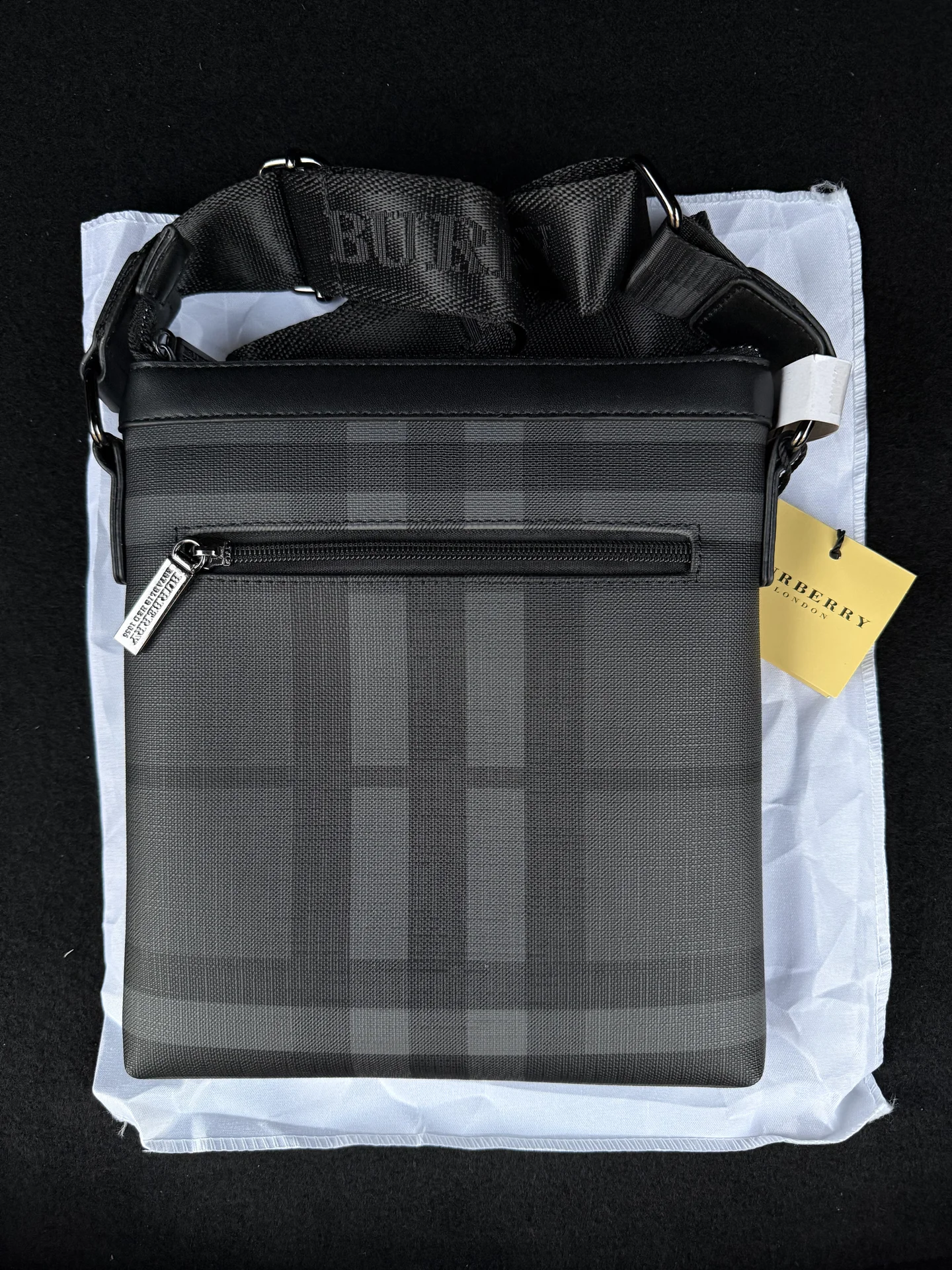 Мужская сумка Burberry - миниатюра 2