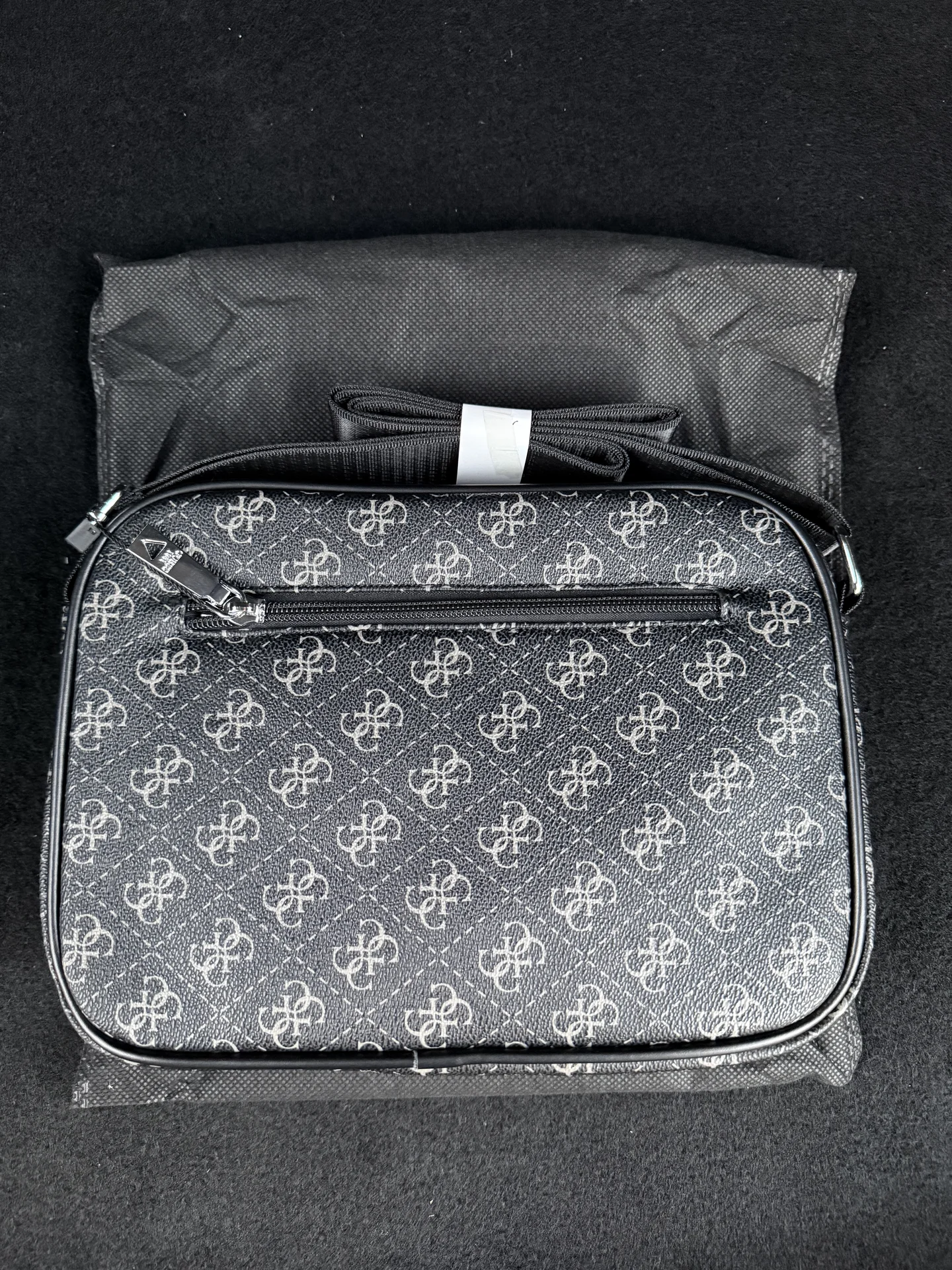 Мужская сумка Guess - миниатюра 2