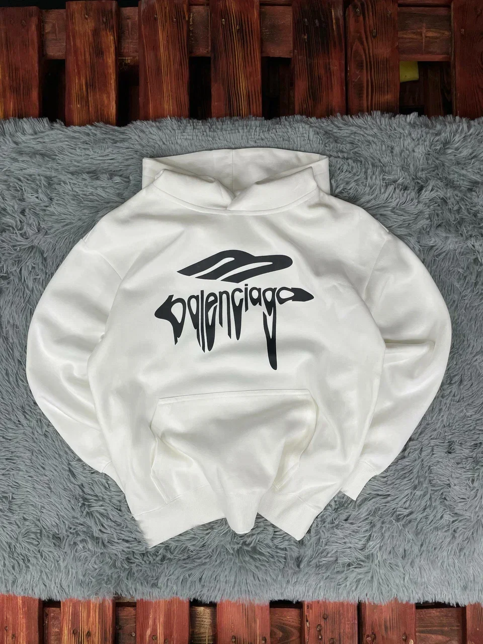 Худи Balenciaga - изображение 1