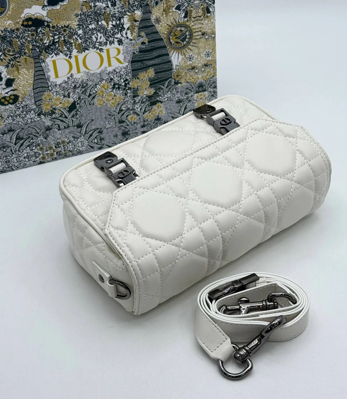 Сумка DIOR - миниатюра 2