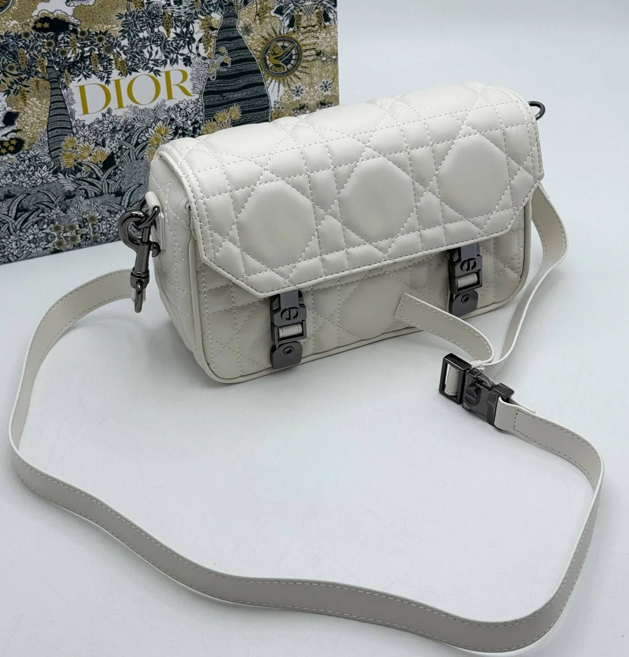 Сумка DIOR - миниатюра 3