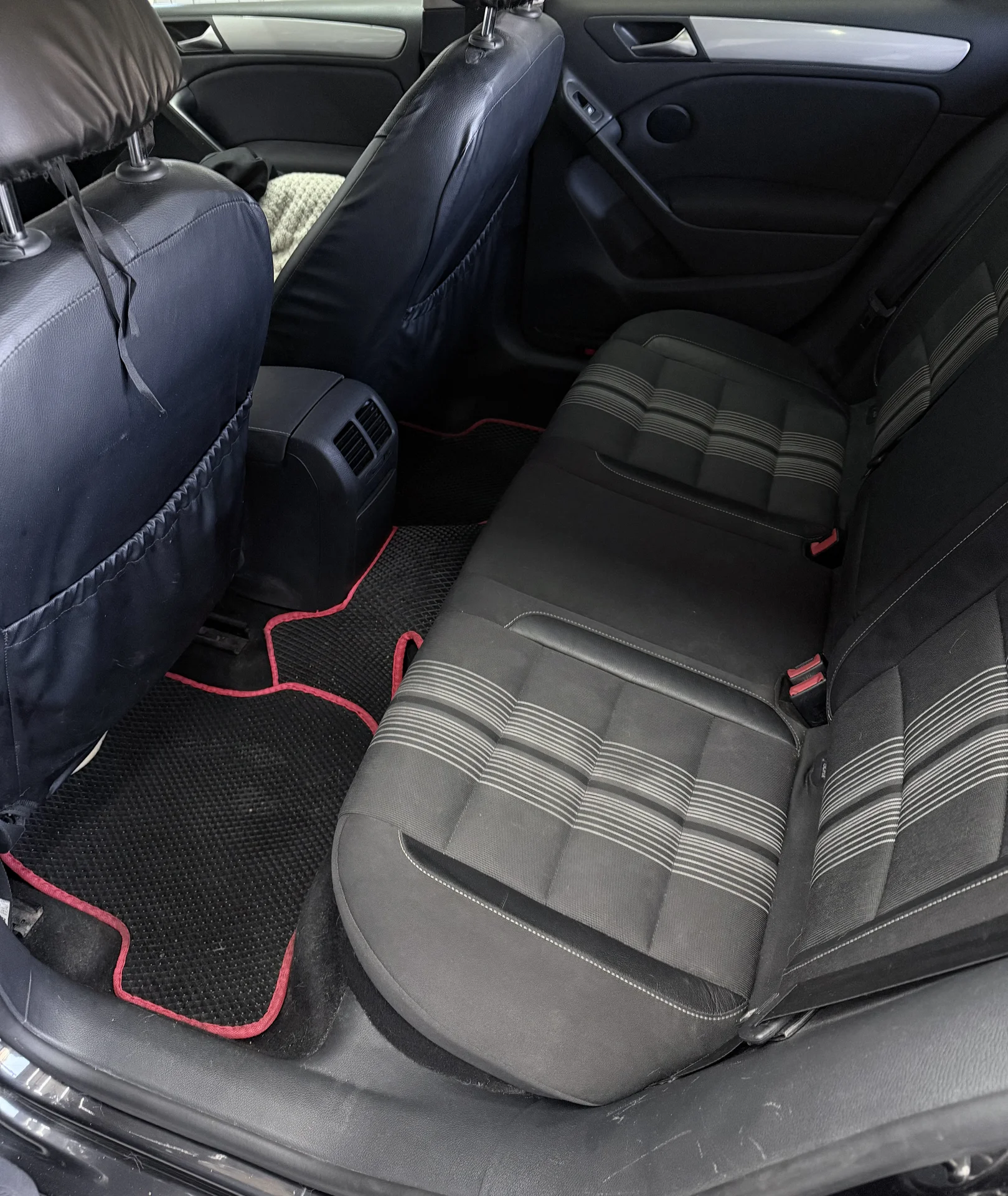 Volkswagen Golf 1.4 MT - миниатюра 7