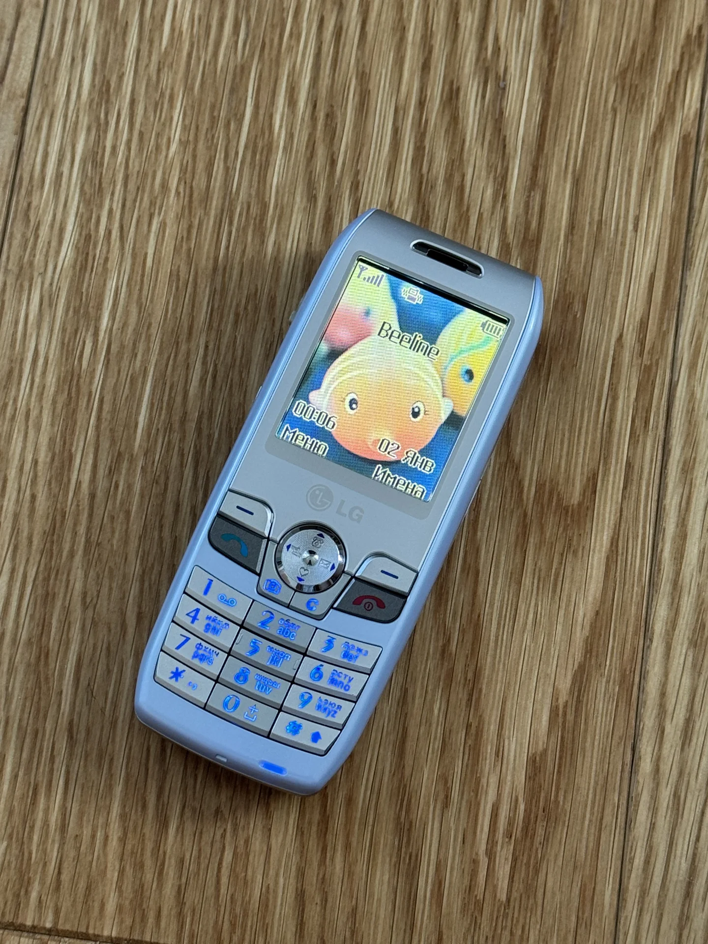 LG G5600 - миниатюра 2