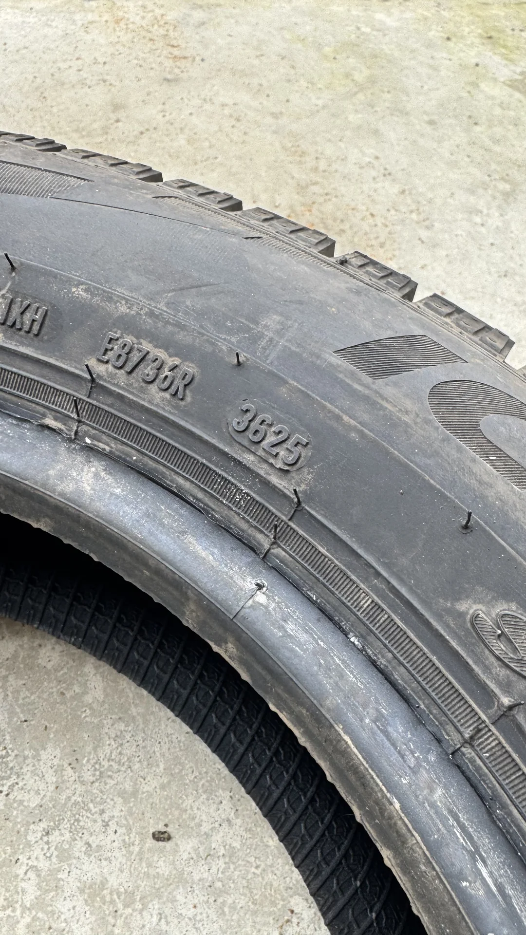 шины зима Pirelli 175/65 r17 бу - миниатюра 3