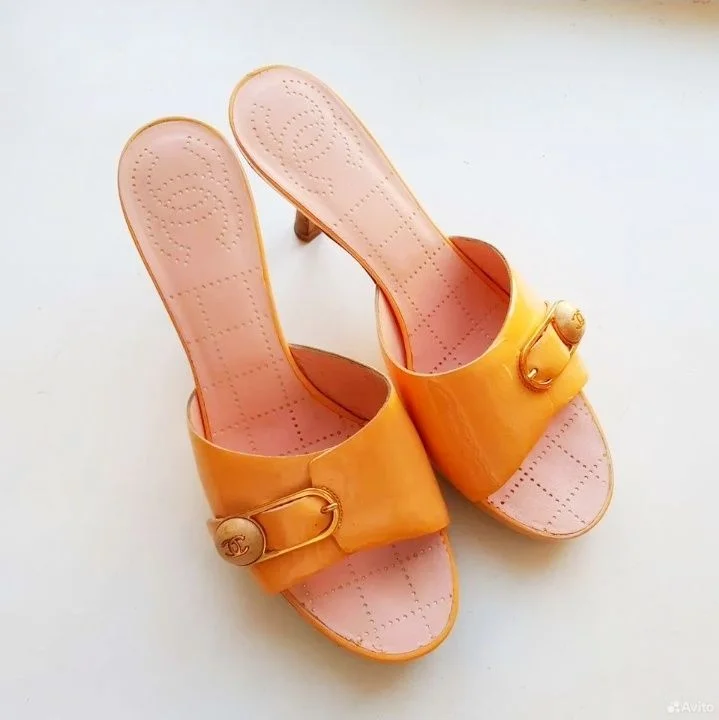 Мюли босоножки Chanel оригинал  39-40