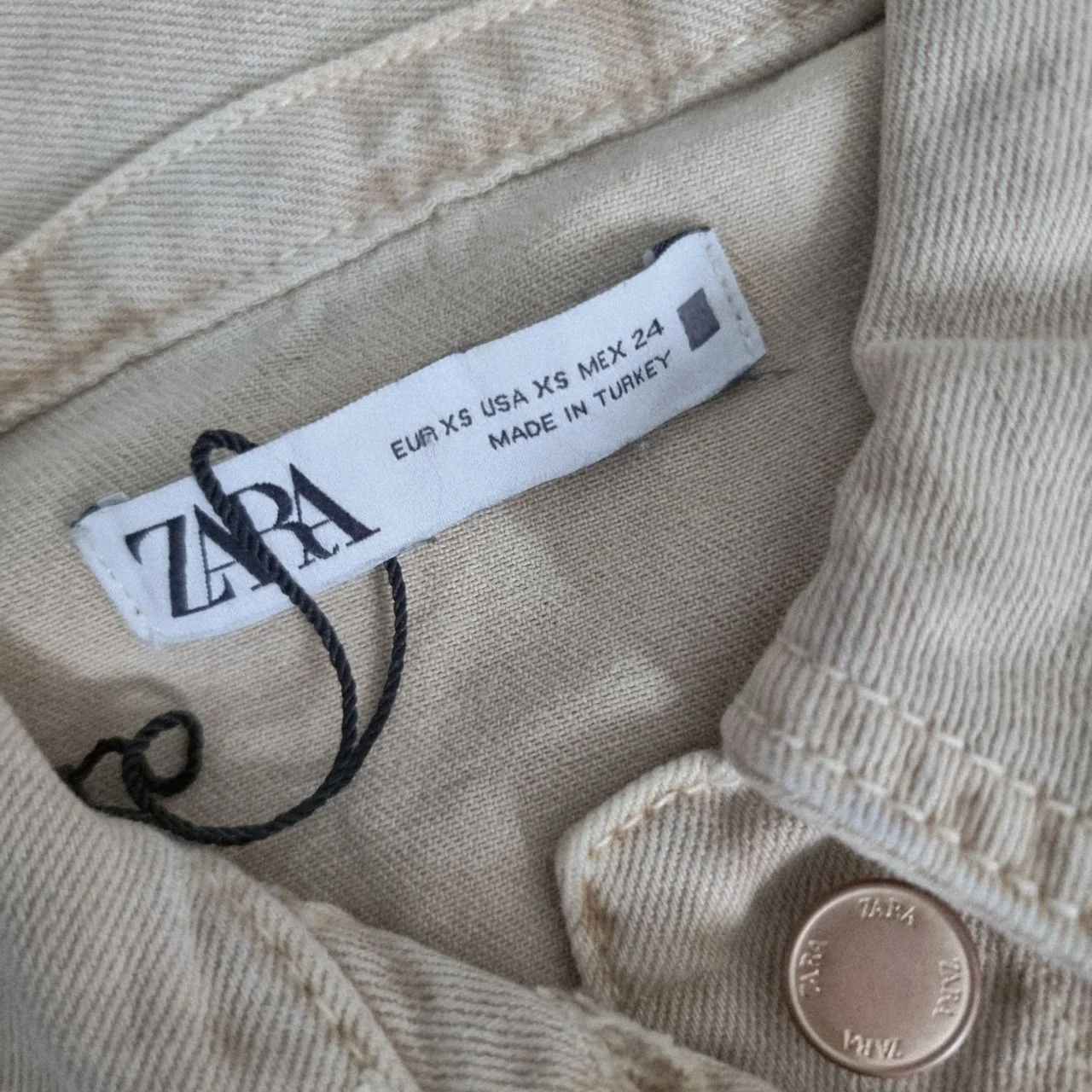 Новый джинсовый комбез Zara,размер XS - миниатюра 2