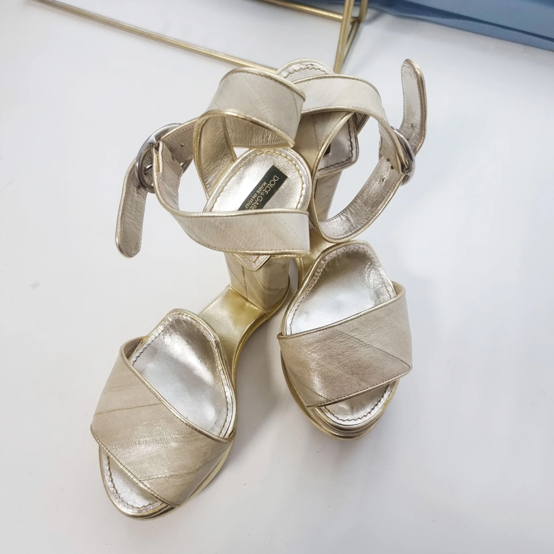 Подиумные босоножки 38 dolce&gabbana - миниатюра 2