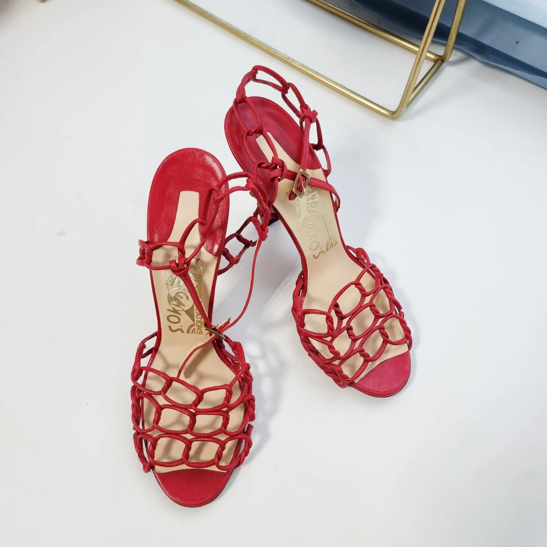 Босоножки Salvatore ferragamo 36.5-37 - изображение 1