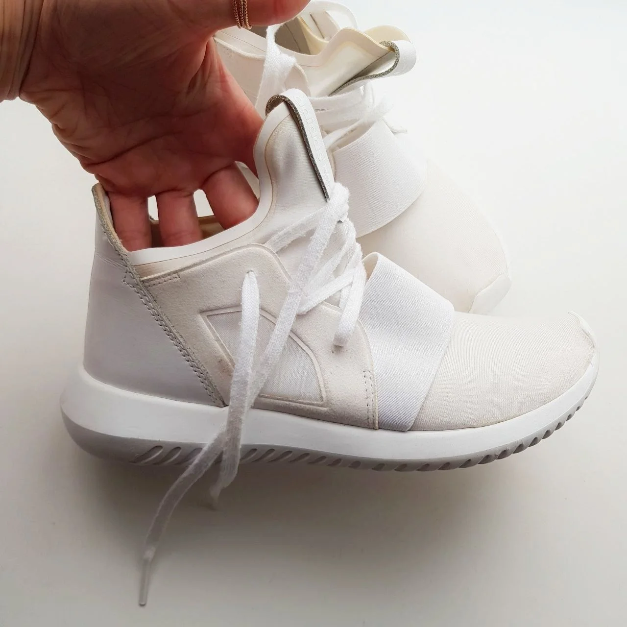 Кроссовки Adidas 35.5-36 - изображение 1