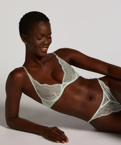 Комплект нижнего белья Hunkemoller 80E