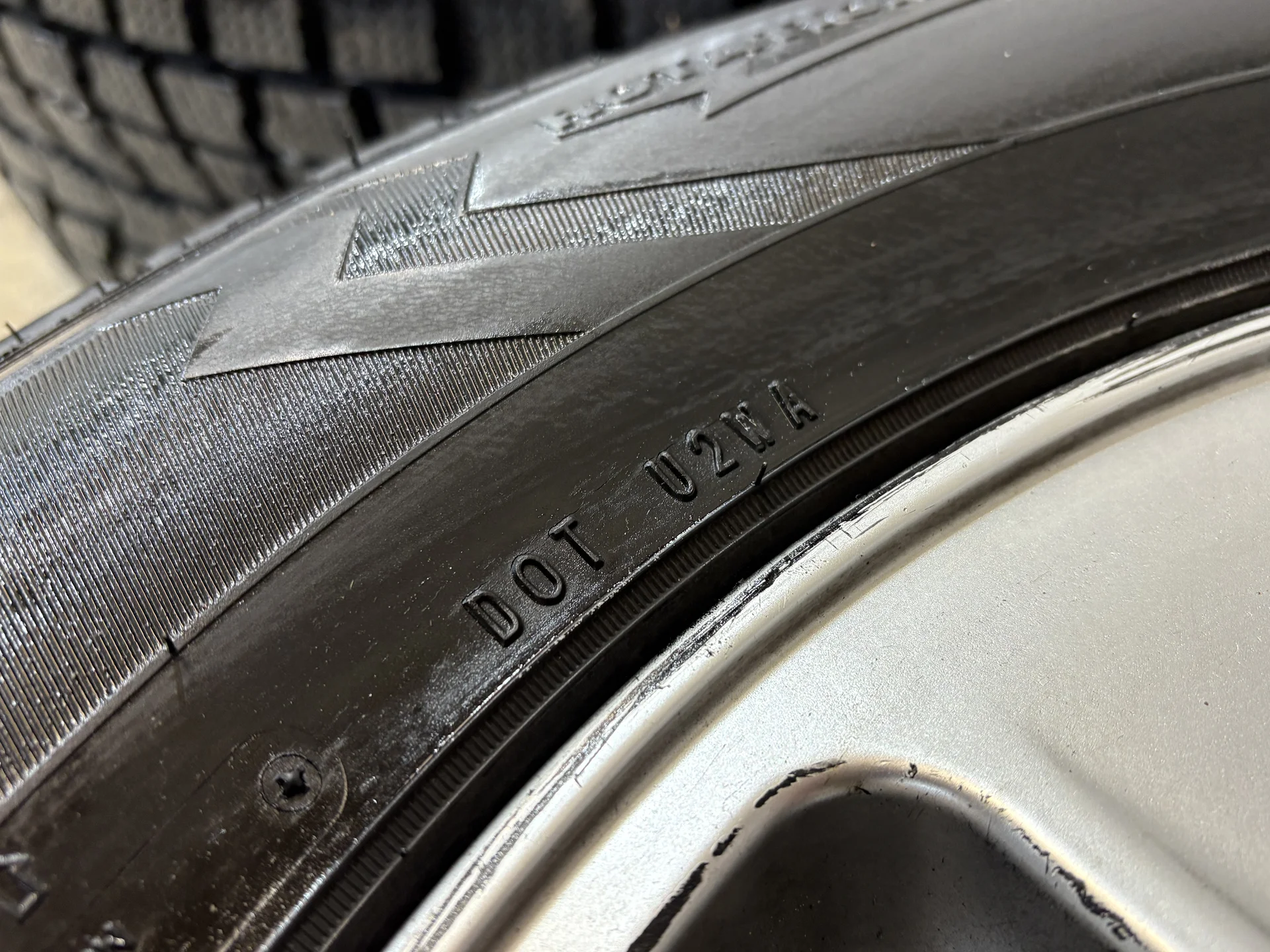 Колёса 225/70/R16 Dunlop Grandtrek SJ6 - миниатюра 8
