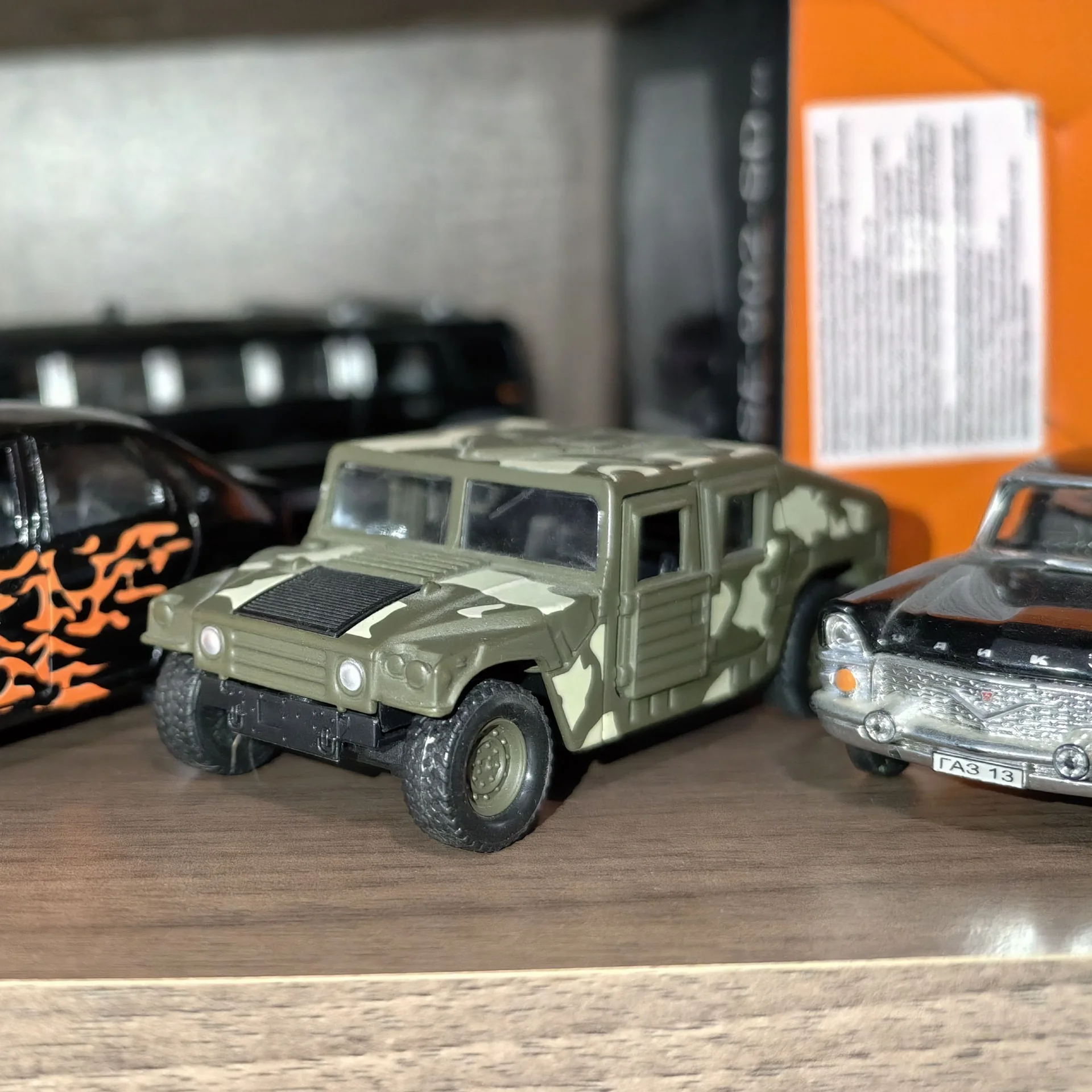 Модели автомобилей 1:43 - миниатюра 4