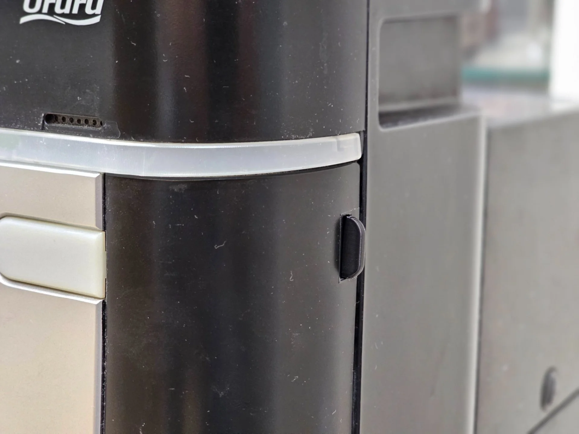 держатель панели (клипса) Daikin Ururu MCK75J - миниатюра 3