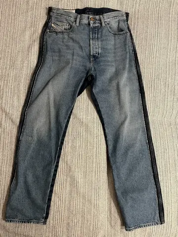 джинсы Diesel, р. 32/30