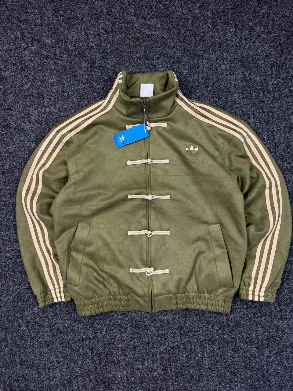 БОМБЕРЫ ADIDAS CHINES NEW YEAR - миниатюра 5