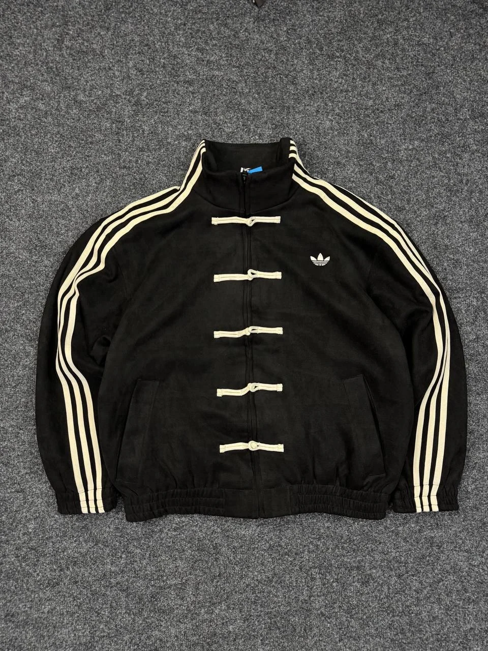БОМБЕРЫ ADIDAS CHINES NEW YEAR - миниатюра 7