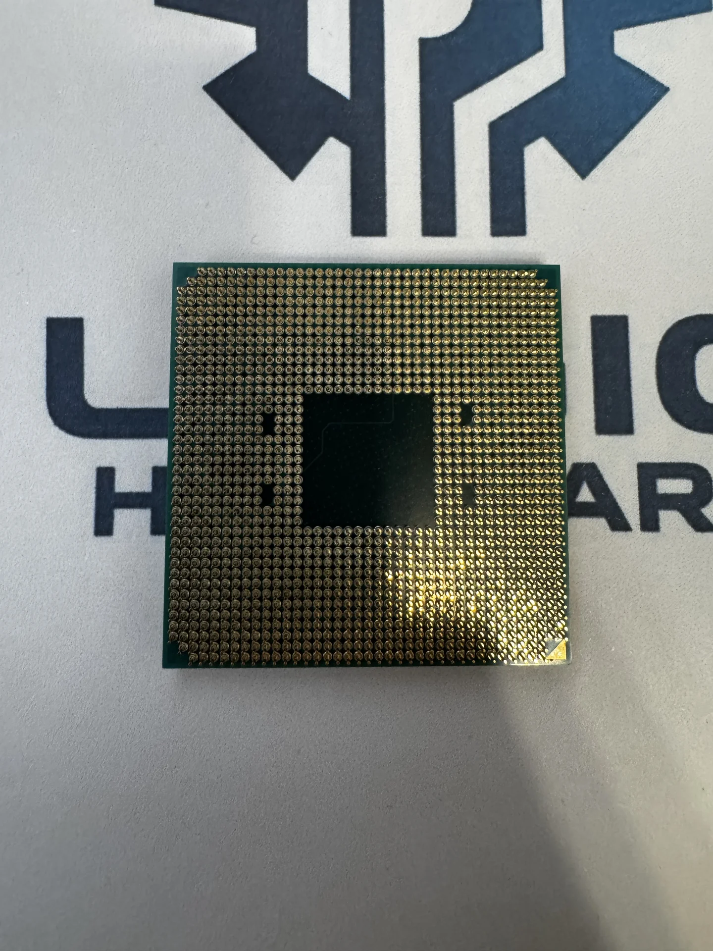 процессор amd ryzen 7 5800x3d - миниатюра 2