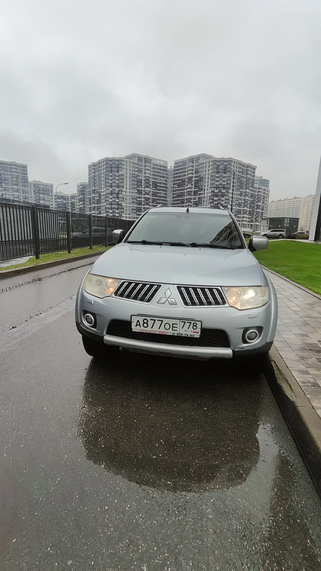 Mitsubishi Pajero Sport - миниатюра 2