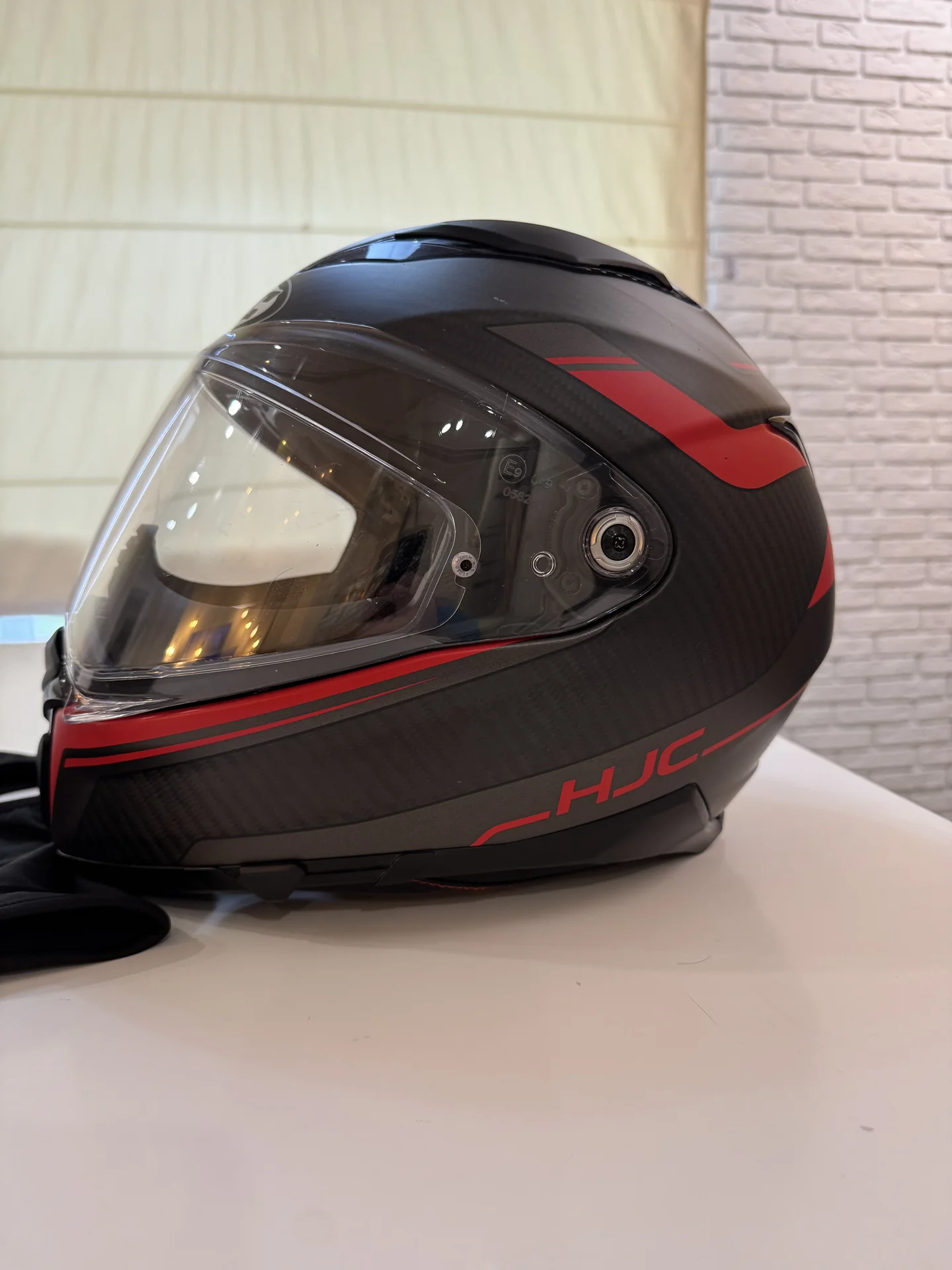 Мотошлем HJC F70 Carbon - миниатюра 4