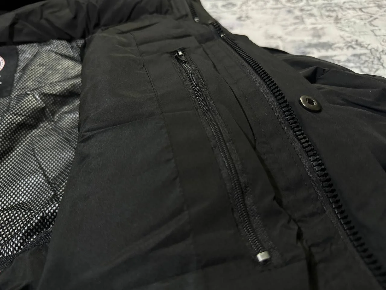 пуховик Canada goose - миниатюра 9