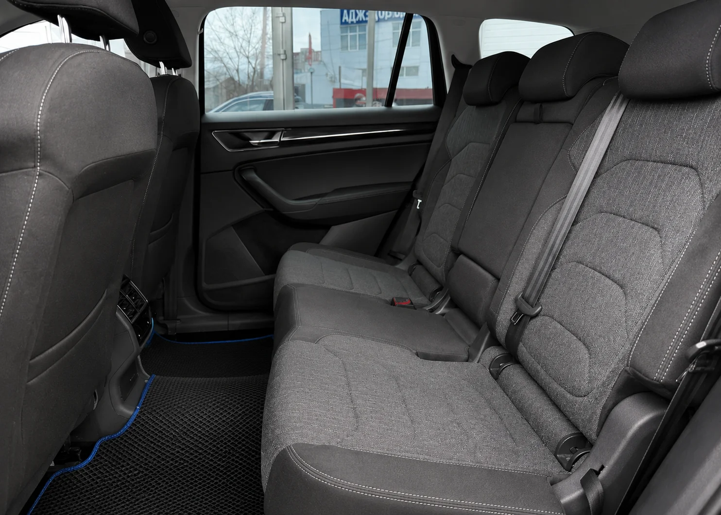 Škoda Kodiaq Style 1.5 TSI EVO DSG - миниатюра 9
