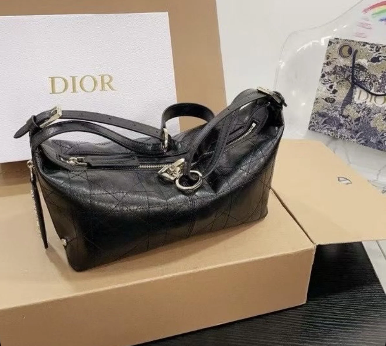 женская сумка Christian Dior - изображение 1