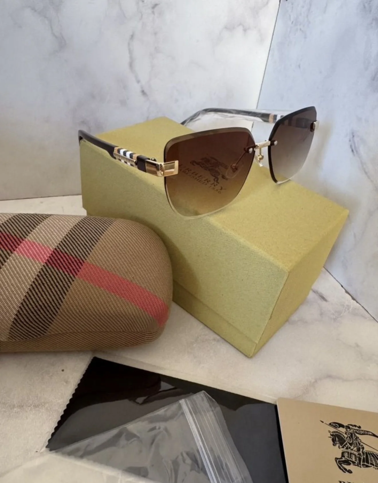 очки Burberry - миниатюра 4