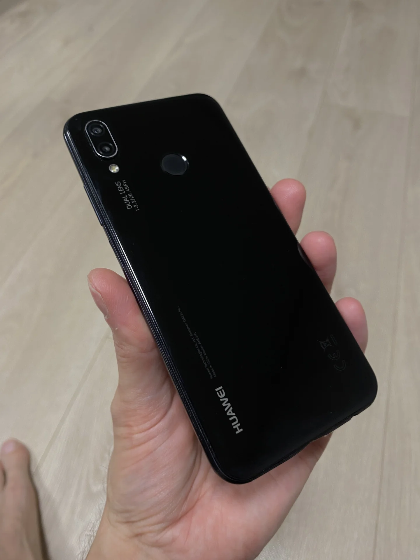 Huawei p20 Lite - миниатюра 3