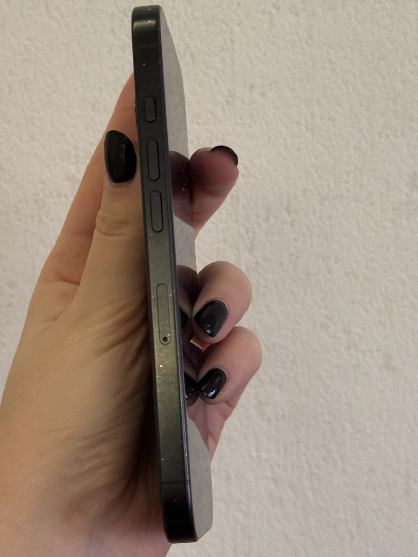 iphone 16 pro 256гб б/у - миниатюра 3