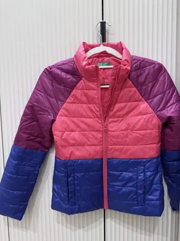Демисезонная куртка Benetton, размер L (140 см)