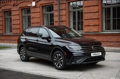 VW Tiguan Allspace 2022 2.0AT 4 WD