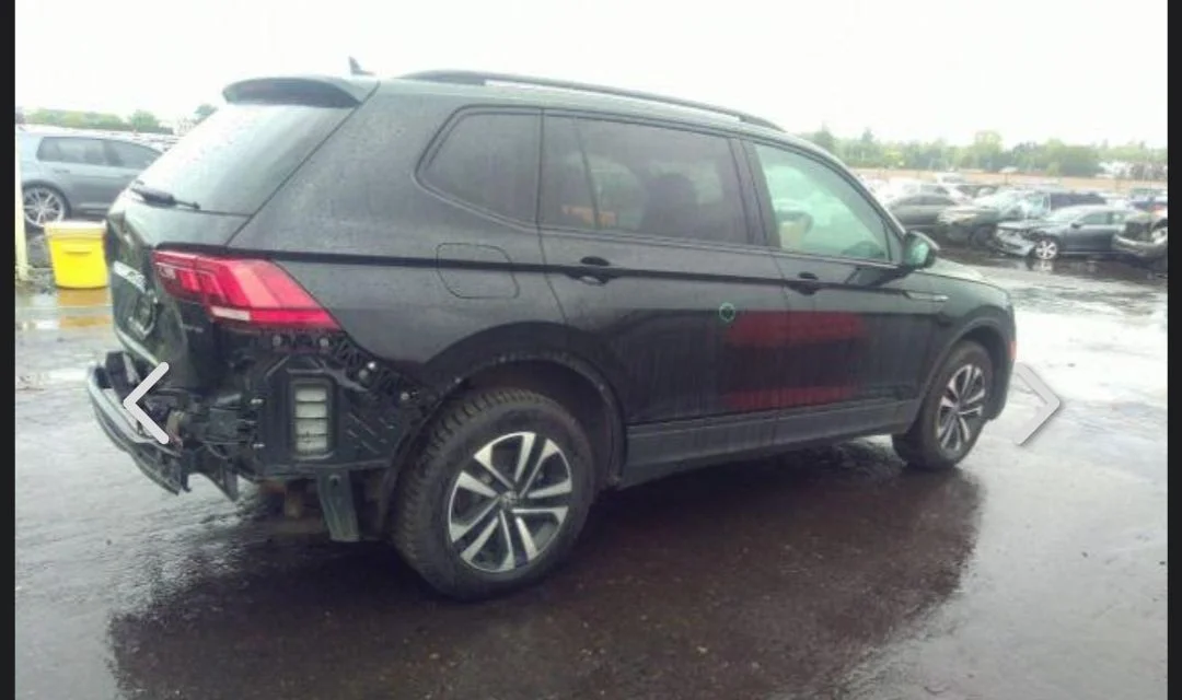 VW Tiguan Allspace 2022 2.0AT 4 WD - миниатюра 15