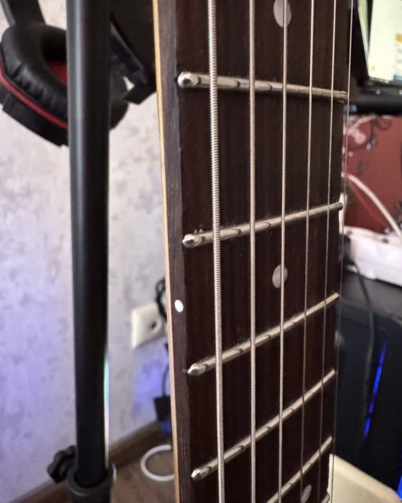 электрогитара yamaha rgx120D - миниатюра 4