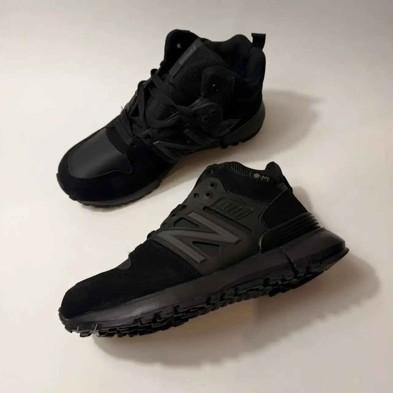 Зимние кроссовки New Balance LUX мех новые - миниатюра 2