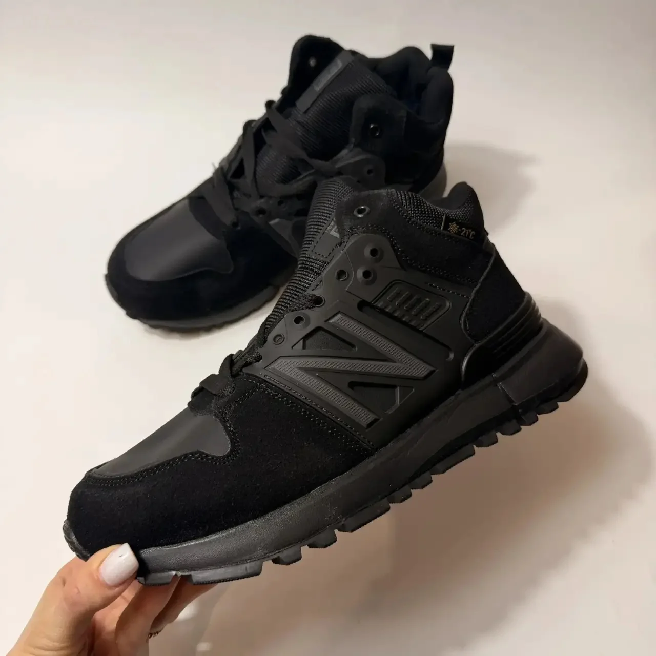 Зимние кроссовки New Balance LUX мех новые - миниатюра 3