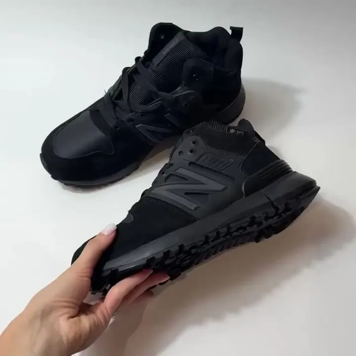 Зимние кроссовки New Balance LUX мех новые - видео 7