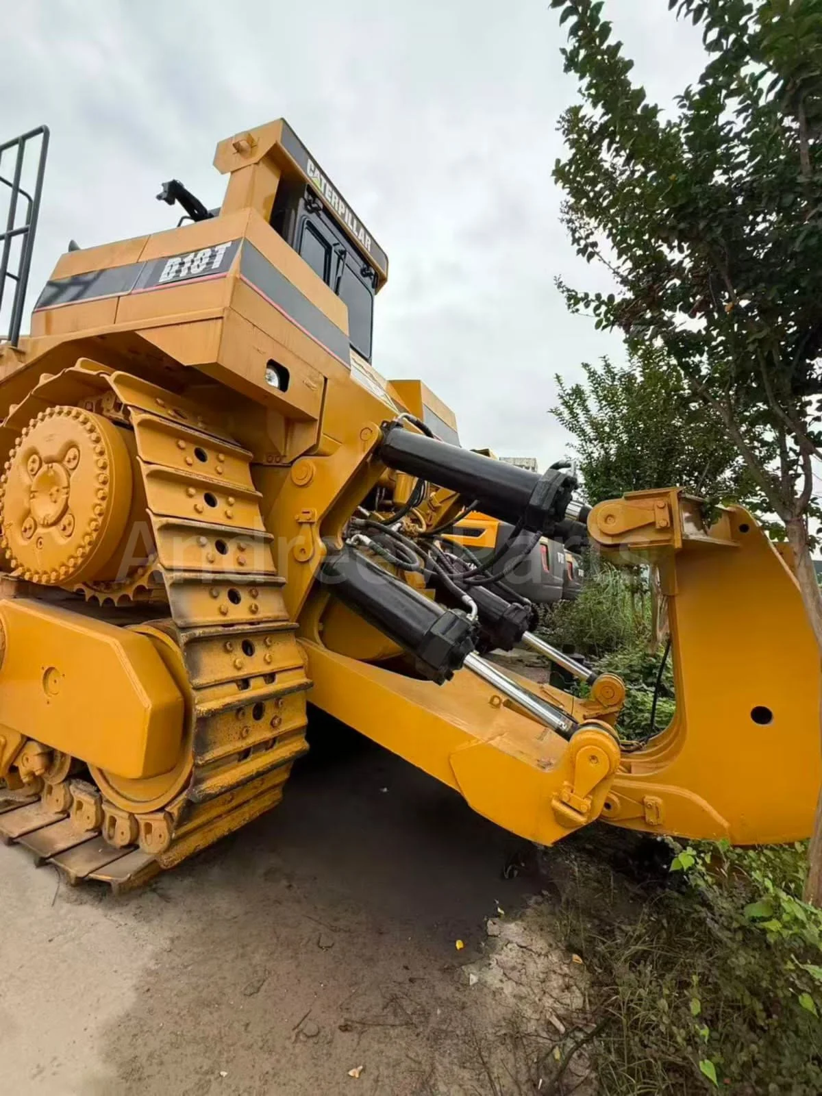 Бульдозер Caterpillar D10T - изображение 1