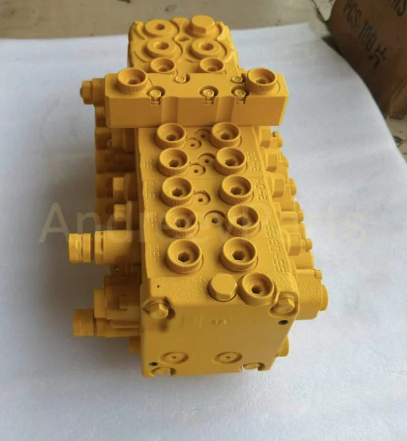 Распределитель Komatsu PC30UU-3 - миниатюра 3