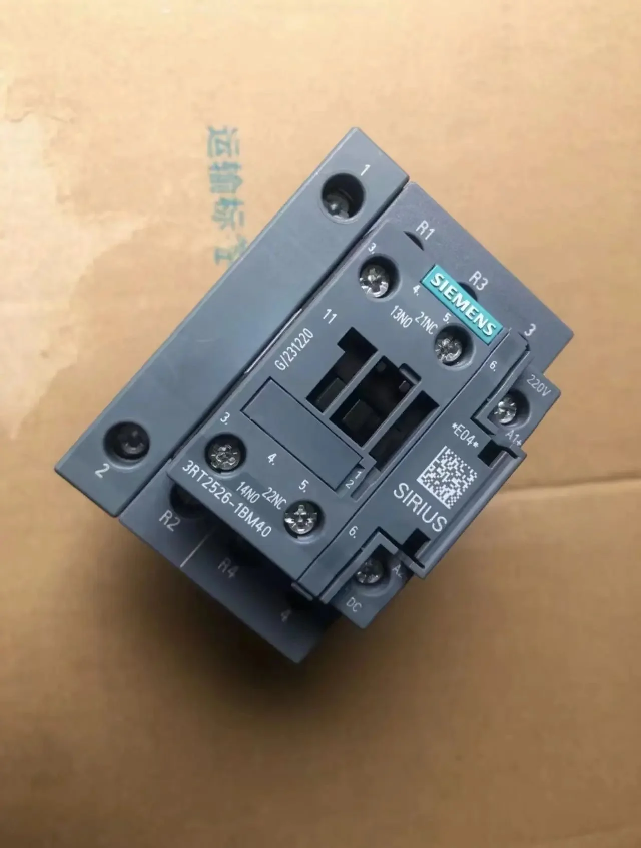Продам вакуумный контактор Siemens 3RT1264-6AP36 - миниатюра 3