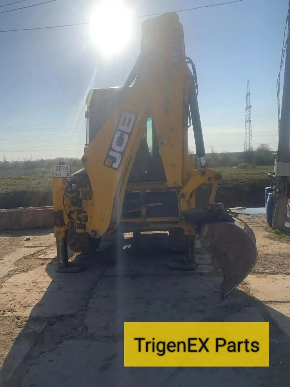 Экскаватор-погрузчик JCB 4CX Super ECO, 2020 г. — отличное состояние. - миниатюра 3