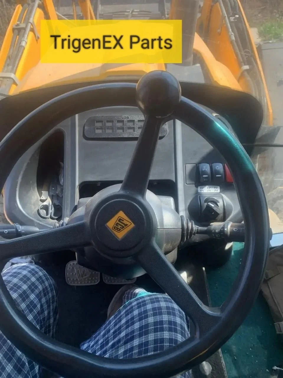 Экскаватор-погрузчик JCB 4CX Super ECO, 2020 г. — отличное состояние. - миниатюра 6