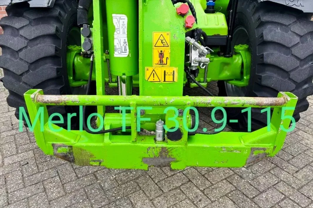 Продам телескопический погрузчик Merlo TF 30.9-115 - миниатюра 2