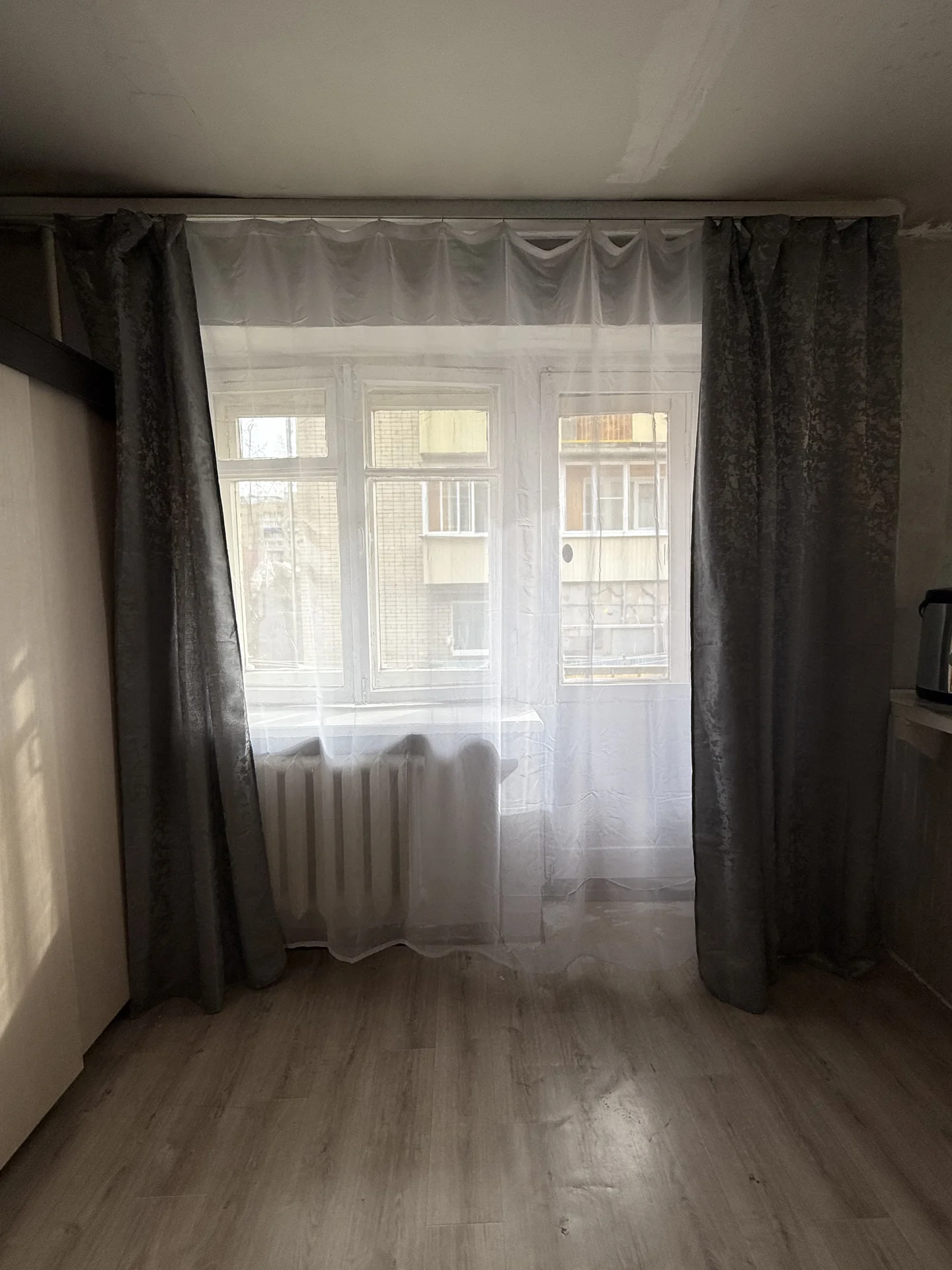 Срочно продам 1-ком. квартиру - миниатюра 9