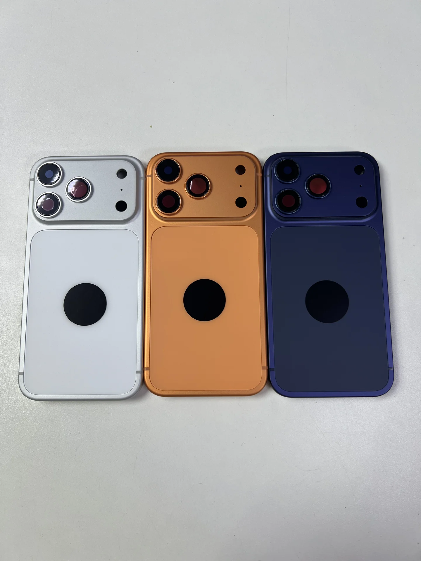 корпус для iPhone 14 pro в стиле 17 pro - изображение 1