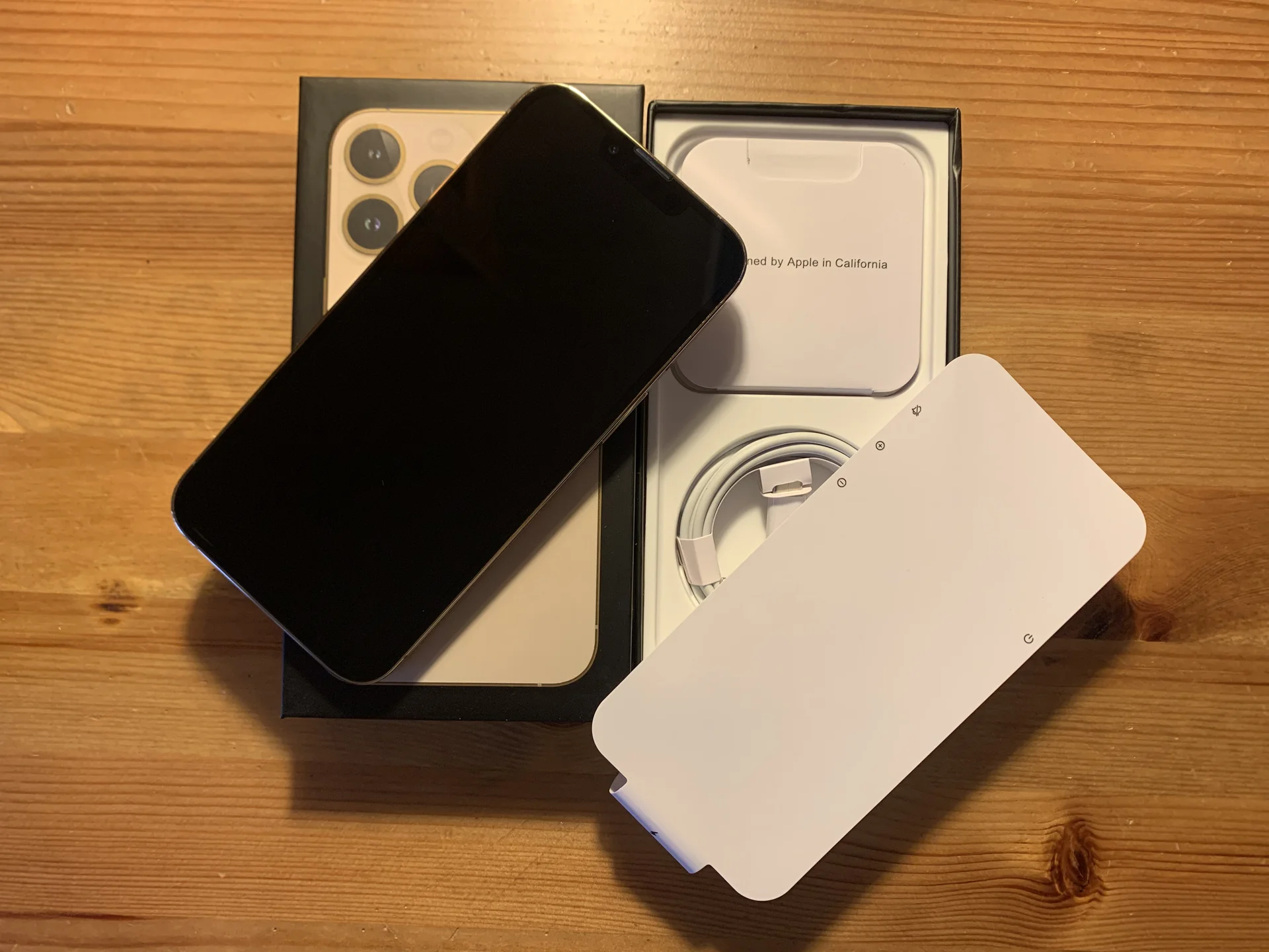 iPhone 13 pro 128gb gold, золотой - миниатюра 5
